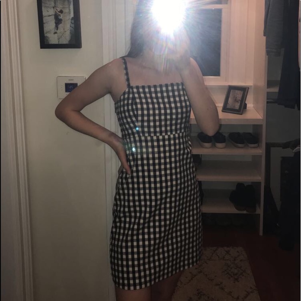 Hollister XS checkered pattern dress
